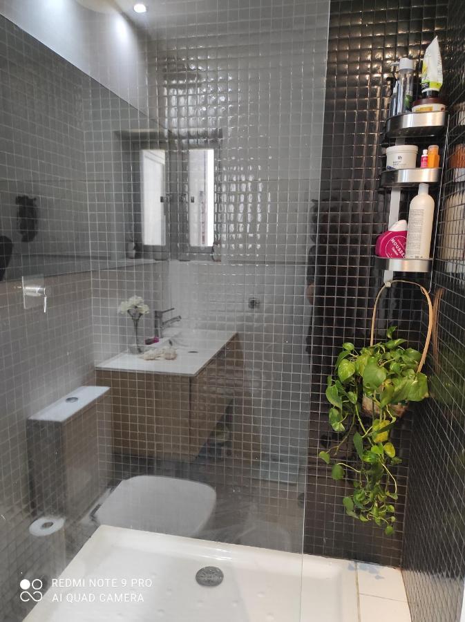 Habitacion Y Bano En Planta Independiente En Centro De Sevilla Dış mekan fotoğraf