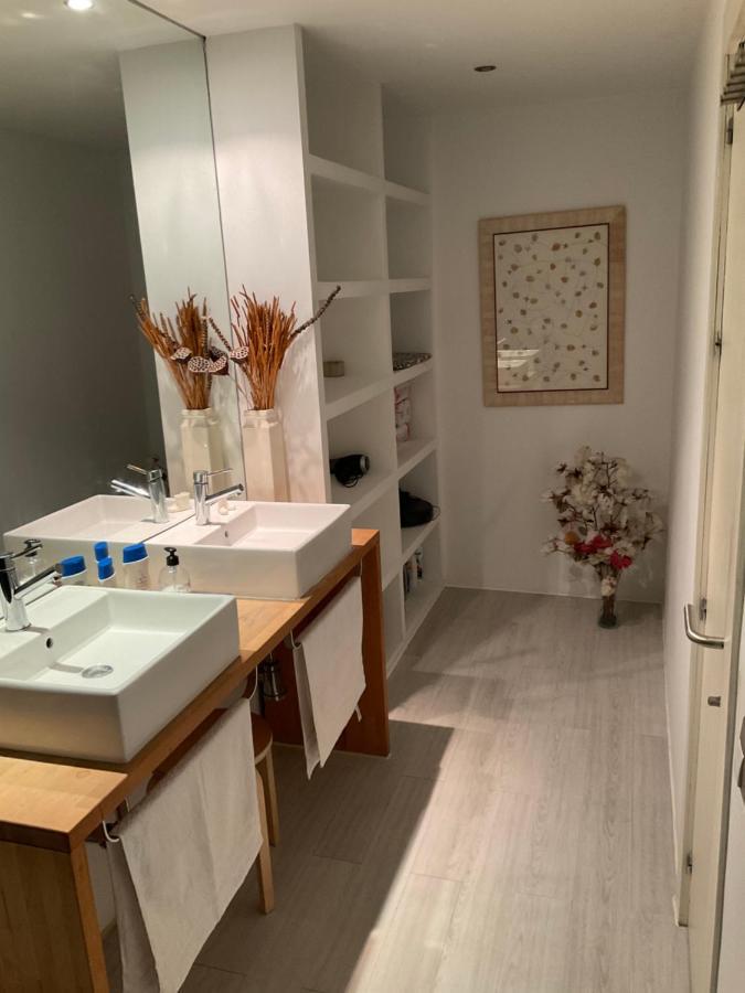 Habitacion Y Bano En Planta Independiente En Centro De Sevilla Dış mekan fotoğraf